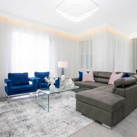 Gorgeous 4Bd W/ Pool Close To Disney @ Storey Lake 4289 Kissimmee Exteriör bild