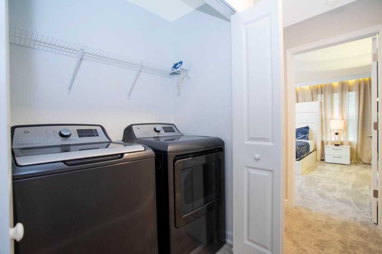 Gorgeous 4Bd W/ Pool Close To Disney @ Storey Lake 4289 Kissimmee Exteriör bild